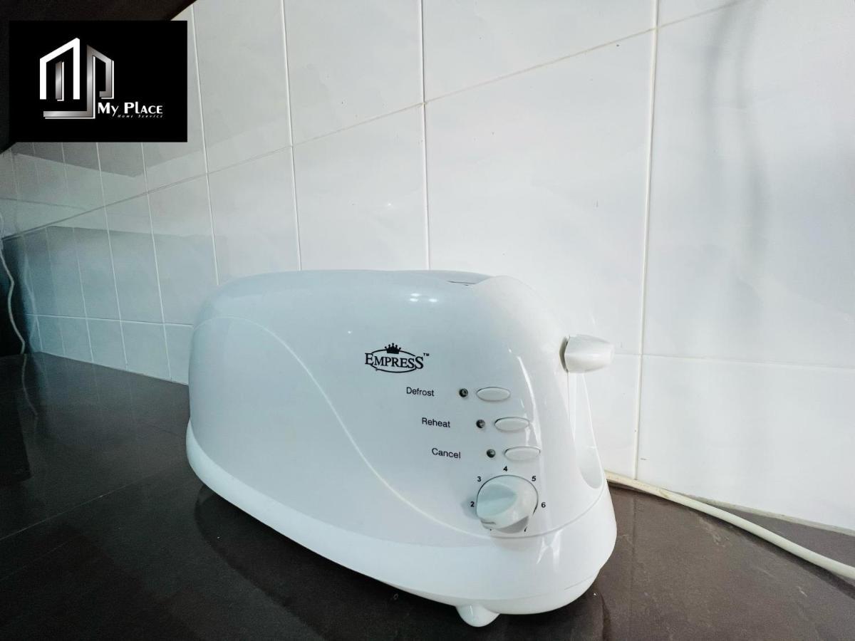 2 Storey 5Br 16Pax Semabok Taman Cheng Ho, 3 By Myplace Malacca 外观 照片