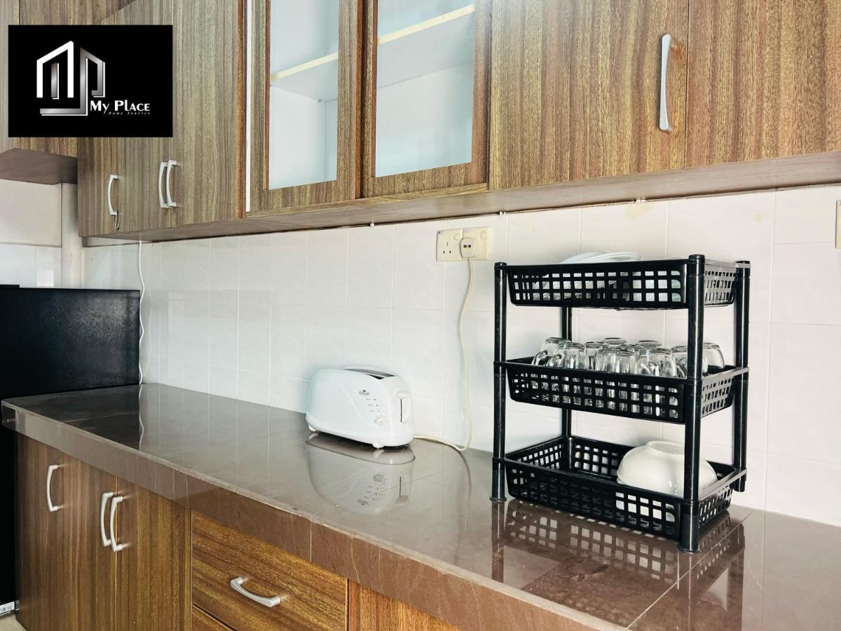 2 Storey 5Br 16Pax Semabok Taman Cheng Ho, 3 By Myplace Malacca 外观 照片