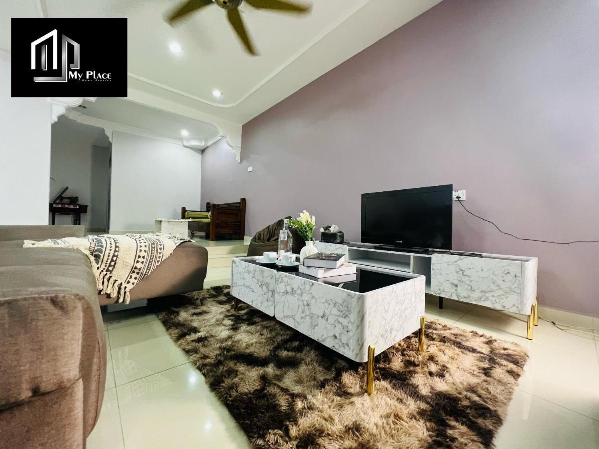 2 Storey 5Br 16Pax Semabok Taman Cheng Ho, 3 By Myplace Malacca 外观 照片