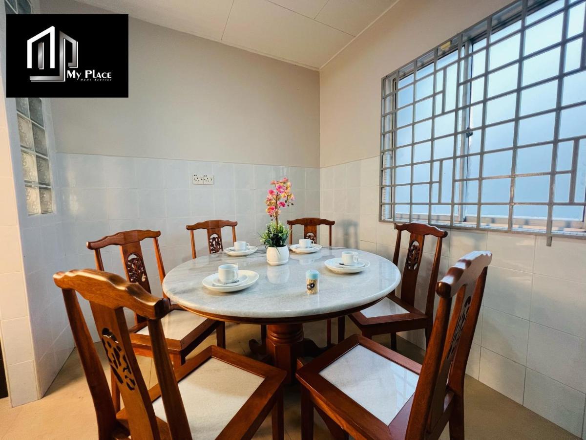 2 Storey 5Br 16Pax Semabok Taman Cheng Ho, 3 By Myplace Malacca 外观 照片