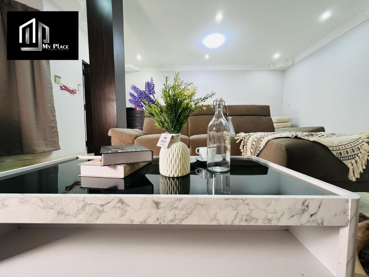 2 Storey 5Br 16Pax Semabok Taman Cheng Ho, 3 By Myplace Malacca 外观 照片