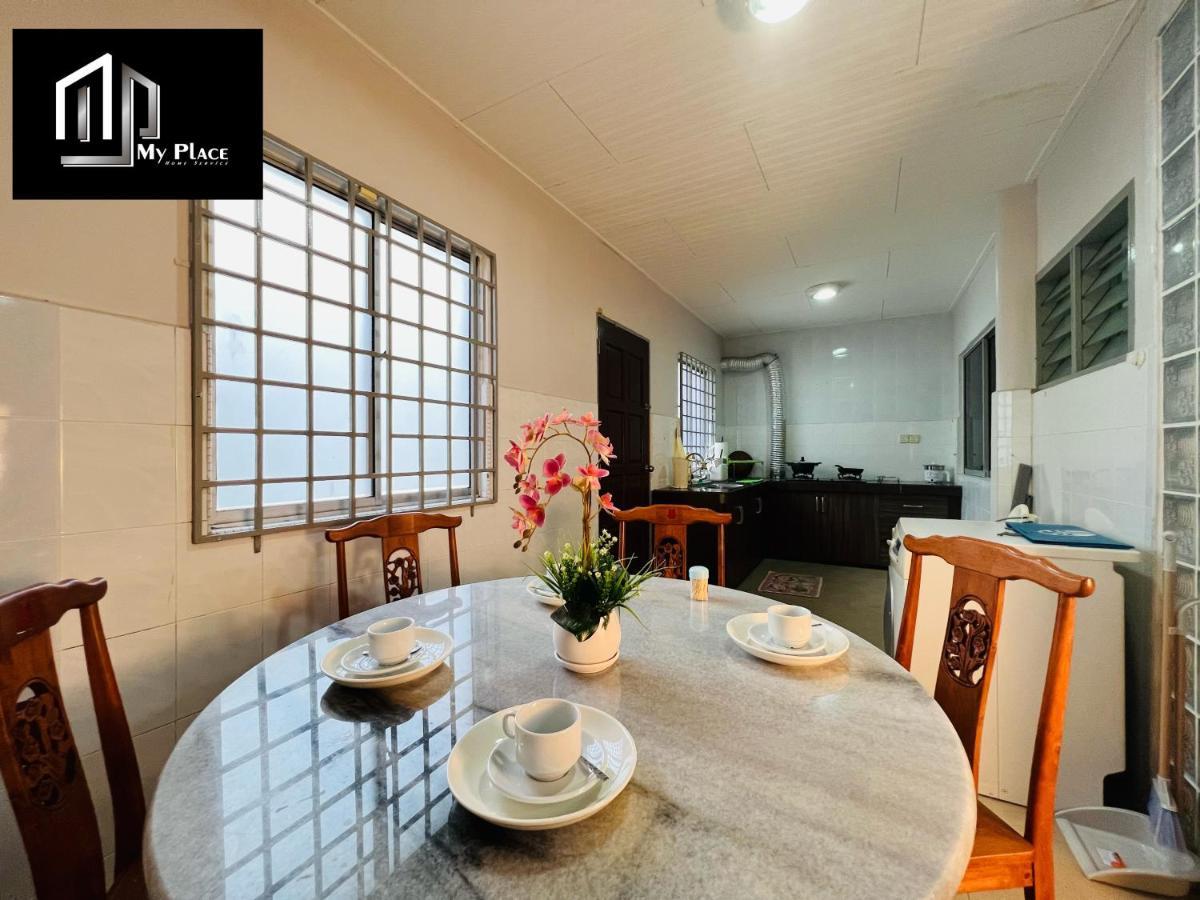 2 Storey 5Br 16Pax Semabok Taman Cheng Ho, 3 By Myplace Malacca 外观 照片